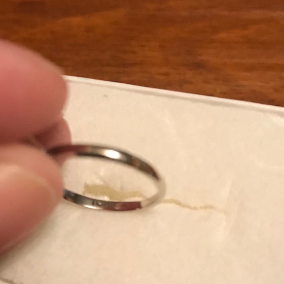 Diamond ring - Picture 3 of 4